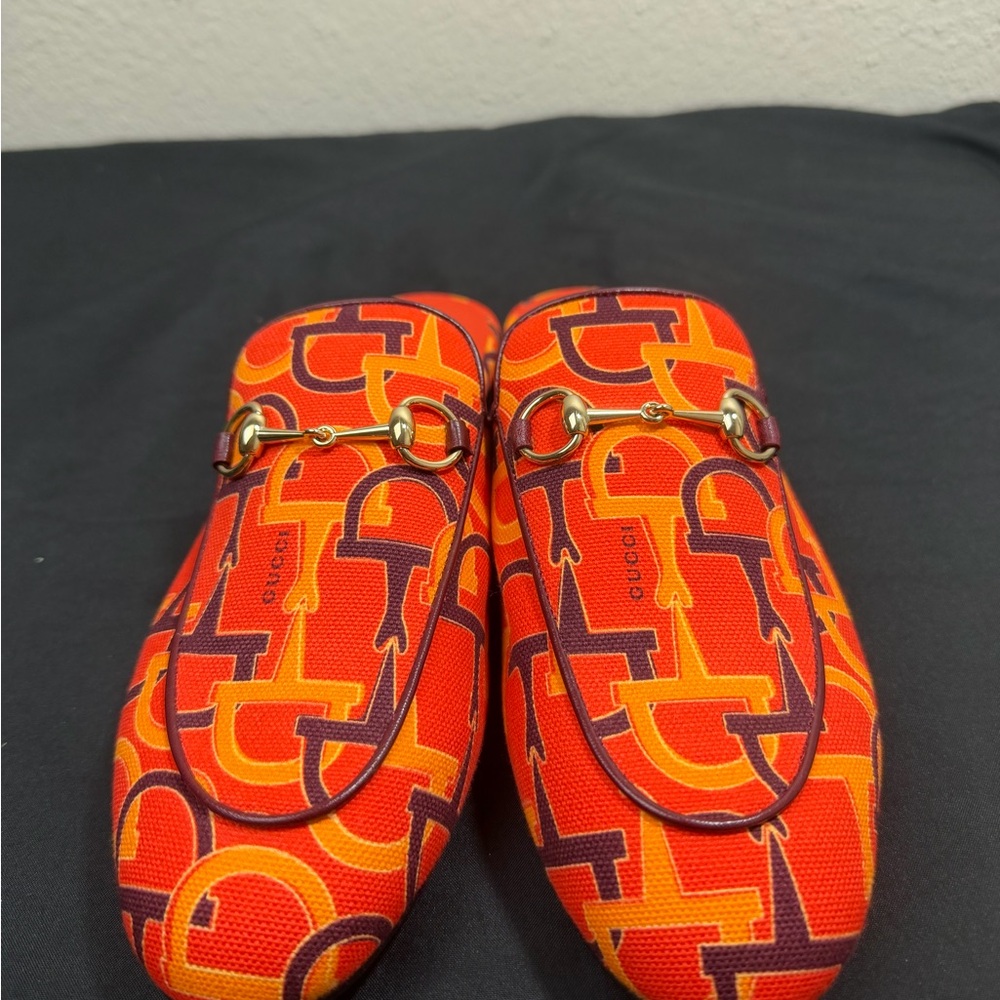 Gucci Horsebit Canvas Loafers Flat - Picture 3 of 8
